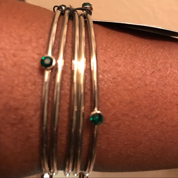 Bracelets - Picture 3 of 3